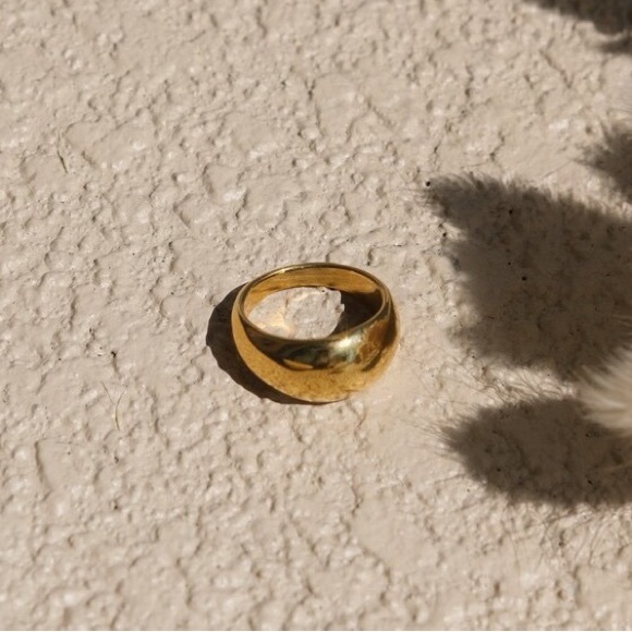 🔥18K Gold Plated WIDE Dome Ring - Picture 5 of 7